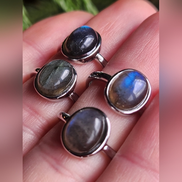Labradorite Adjustable Ring. Crystal Jewlery - Picture 4 of 6